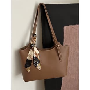 Cross-Border Bags for Women Spring and Summer New Large-Capacity High-End Tote Bag Splash-Proof Versatile Commuting Armpit Shoulder Bag