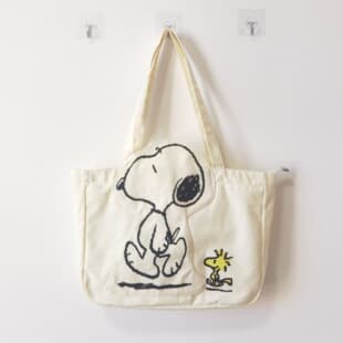 Factory Canvas Bag Cartoon Snoopy Large Capacity Three-Dimensional Patch Canvas Bag Shoulder Bag Tutoring Bag College School Bag