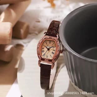 Classic Elegant Small Fragrance Style Watch for Women New Model - Barrel Versatile Fashionable Simple Elegant Exquisite Wristwatch