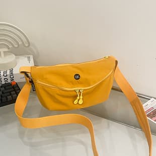 Outgoing Portable Simple Dumpling Bag 2025 New All-match Ins Style Sports Daily Commuter Shoulder Crossbody Bag for Women