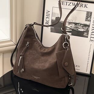 2026 Frosted Large-Capacity Tote Bag for Women, Multi-Functional Work Clothing Shoulder Bag, Underarm Crossbody Bag, Work Clothing Crossbody Tote Bag