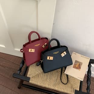 High-End Lock Buckle Handbag for Women, Retro Fashion Versatile Kelly Shoulder Bag, Stylish Commuter Crossbody Bag
