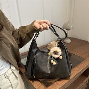 Commuting Retro New Fashion Tote Bag for Women, Versatile Casual Personality Korean Version Ins Large Capacity Crossbody Bag