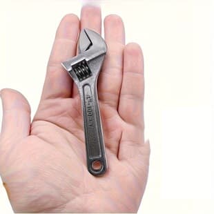 4inch Adjustable Wrench 100mm Adjustable Screw Neutral Hardware Tool Mini Thickened Carbon Steel