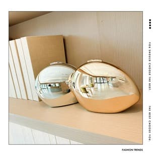 2026 New Cross-Border Niche Design Metal Acrylic Egg-Shaped Shoulder Crossbody Makeup Bag Fashion Small Bag