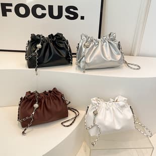 Solid Color Niche Chain Women's Bag High-end Pleated Cloud Bag Summer All-match Shoulder Crossbody Bag Texture Bucket Bag