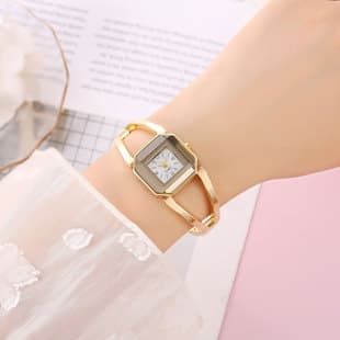 New Style Personalized Women's Watch, Simple Hollow Design, Fashionable and Trendy, Light Luxury, High-End Ins Style, Small Square Watch Wholesale