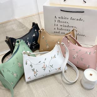 2024 New Simple Hobo Embroidered Armpit Bag Niche Design Versatile Women's Bag Shoulder Bag Women's Bag Wholesale