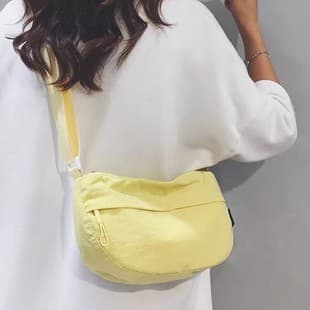 Korean-Style Trendy Canvas Saddle Bag for Women 2026 New Model for Work, Commuting, Casual Sports, Travel, Crossbody Small Dumpling Bag