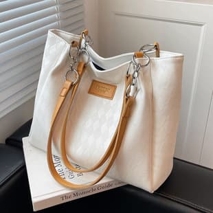 Large Capacity Women's Bag 2026 Summer New Style Niche Commuter Bag Versatile Shoulder Bag Tote Bag Wholesale