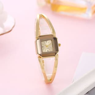Popular Watches for Women, Square Diamond Women's Watches, Women's Retro Diamond-Encrusted Bracelet Watches, Quartz Fashion New Watches