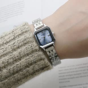 Artistic student square steel belt quartz watch stainless steel belt fashion girl watch Mori square watch women's watch