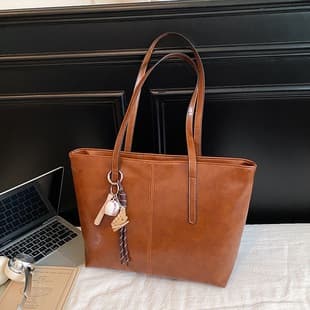 Tote Bag for Women 2025 Autumn and Winter New Korean Style Large Capacity Women's Bag Fashionable Simple Shoulder Bag Oil Leather Handbag