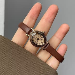 Retro Oval Small Dial Quartz Watch for Women, Light Luxury Exquisite Leather Strap Watch, Fashionable and Elegant Women's Watch