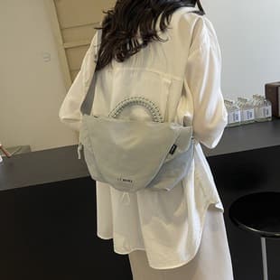 Personalized Simple Large Capacity Women's Shoulder Bag Lightweight Handbag New Style Fashionable All-match Travel Crossbody Bag