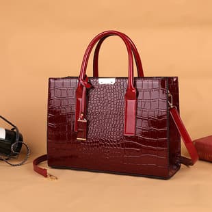 2026 Cross-Border Wholesale Crocodile Pattern Crossbody Handbag European and American Retro Travel New Fashion Shoulder Bag Women's Bag