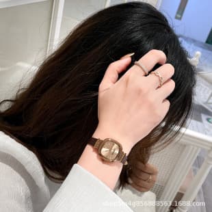 Gezhi Counter Quality Small Sugar Cube Women's Watch Light Luxury Versatile Trendy Fashion Simple Temperament Exquisite Wristwatch