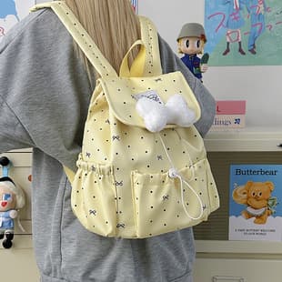 Japanese-Style Ins-Style Backpack for Female College Students, Lightweight Small School Bag, Travel Backpack Snoopy