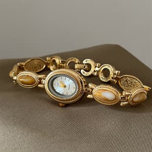 New Hot-Selling Direct Sales from the Manufacturer, Foreign Trade Vintage Light Luxury Bracelet Watch, Elegant Watch, Retro Small Gold Watch, Women's Watch