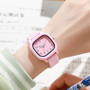 2025 Fructose Color Square Digital Watch for Female Students, Simple Forest Style Best Friend Watch, Foreign Trade Wholesale Quartz Watch
