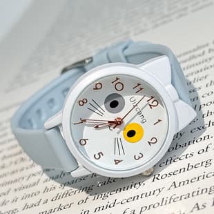 Cute Cat Watch for Girls, High Aesthetic Value, Children's Day Gift for 6-12 Year Olds, Silent for Class Use