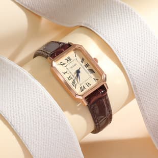 Women's Watch with Roman Numeral Markers, Stylish Square Design, Quartz Vintage Roman Square Quartz Watch