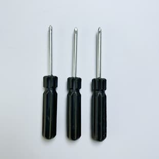 Factory wholesale Phillips screwdriver black handle 5.0 screwdriver with magnetic screwdriver furniture home decoration distribution screwdriver