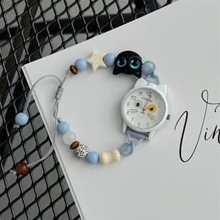 Cute Style Watch with Pull Cord, Instagram-Style, High Aesthetic Value, Niche DIY for Students, Simple Cat-Themed, Artistic Forest Style, Small Dial