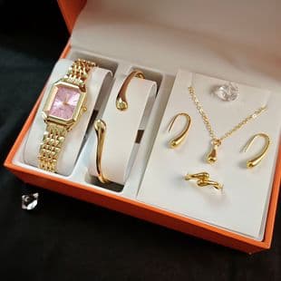 New Trendy Square Women's Quartz Watch Fashion Steel Band Women's Wristwatch Wholesale from Manufacturer in Stock