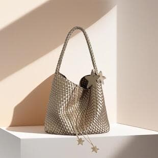 Gun Same-style Champagne Hand-woven Tote Bag Women's Large-capacity Large Bag High-end Portable Shoulder Bucket Bag