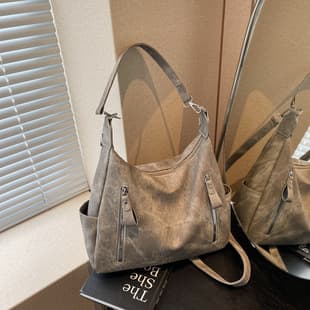 Large Capacity Bag Women's 2024 Autumn and Winter New Crossbody Bag Frosted Texade Niche Shoulder Bag Commuter Tote Bag for Women