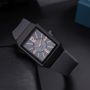 E-Commerce popular rectangular dial fashion Men's Watch student High-looking silicone band thin quartz watch men