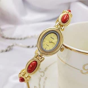 New Colorful Stone Women's Bracelet Watch Korean Version Oval Women's Watch Student Versatile Niche Fashion Gold High-End Sense