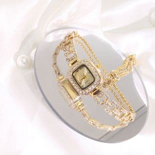 Explosions New Diamond Small Square Watch Simple Fashion Drawstring Bracelet Women's Quartz Watch High Color Value