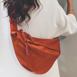Crossbody Bag for Women, Large Capacity, Fashionable Sports Shoulder Bag, Men's Sports Trendy Student Versatile Commuter Travel Bag