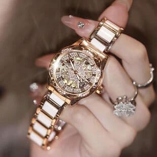 A generation of shaking audio and video number explosions sunflower hollow ladies watch ceramic white flywheel diamond watch women