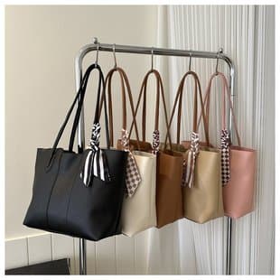 Simple Commuting Large Capacity Bag for Women, Korean Fashion Tote Bag, 2026 Spring/Summer Unique Textured Shoulder Handbag