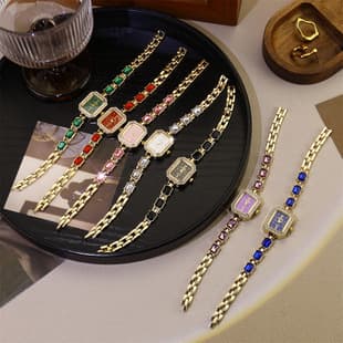 Cross-Border Light Luxury Small Square Watch, High Aesthetic Value, Casual Women's Watch, Colorful Full Diamond Women's Watch, Square Chain Wristwatch