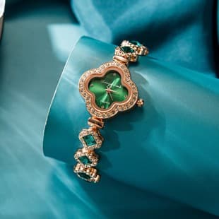 Live Broadcast Hot Selling Fashion Four-Leaf Clover Bracelet Quartz Watch Emerald Women's Watch Women's Watch Manufacturer Wholesale
