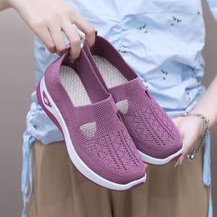Women's Autumn Breathable Soft-Soled Shoes for Middle-Aged and Elderly Mothers, Cross-Border Casual Women's Shoes, Versatile Slip-On Women's Cloth Shoes