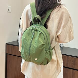 Versatile Backpack, New Cross-Border Women's Bag, Pleated Travel Backpack, Lightweight Casual Korean Style Simple Nylon Cloth School Bag