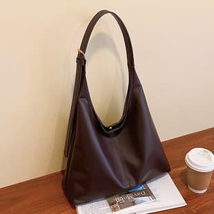 Retro Commuter-Style Textured Shoulder Bag for Women 2026 New Trendy Korean Style Elegant Underarm Bag Tote Bag Fashionable Women